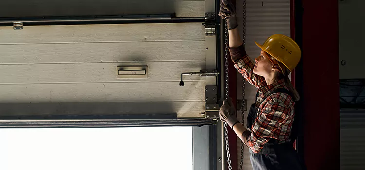 Addressing Common Garage Door Stoppage Issues in Sunny Isles Beach, FL